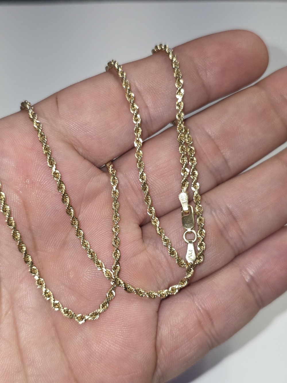 10k Gold Twisted Rope Necklace